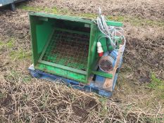 Haith soil distributor