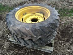 Pair 12.4R32 row crop wheels