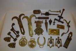 Tray of Brassware, Hinges, Handles, etc.