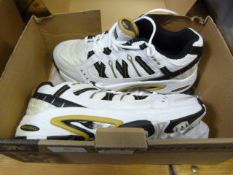 Pair of Cricket Shoes (Size:5)