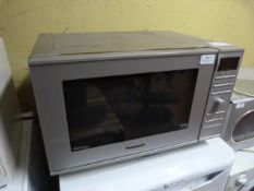 *Panasonic Microwave Oven