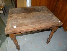 Oak Draw Leaf Dining Table