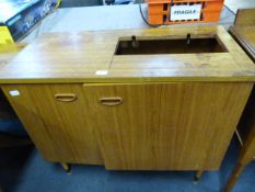 Singer Sewing Machine in Teak Cabinet