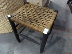 Small Rope Seated Stool