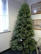 *LARGE CHRISTMAS TREE