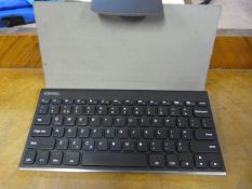 *KANEX COMPACT KEYBOARD