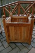 *Square Wooden Planter