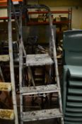 Set of Five Tread Platform Steps