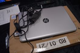 *HP 15-AC040NA Notebook