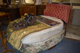 Circular Billow Bed and Base