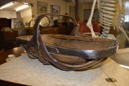 Wooded Trig Fruit Basket