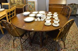 Oak Oval Topped Drop Leaf Gate Leg Table