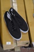 *Twenty Pairs of Converse Style Trainers (Black) Size: 6