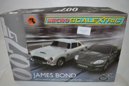 *MICRO SCALEXTRIC 007