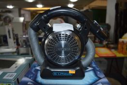 *BLACK & DECKER DUSTBUSTER