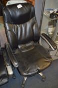 *BLACK PURESOFT MANAGER CHAIR
