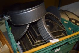 Box of Assorted Kitchen Bakeware