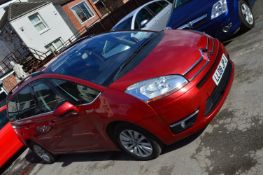Citreon C4 Picasso Reg: LL08 JPJ MOT: 12/02/18