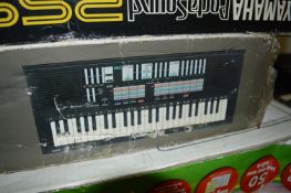 Yamaha PSS 570 Keyboard