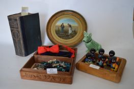 Robinsons Golly Musicians, Costume Jewellery, Beeton's Cookbook and a Circular Wall Plaque