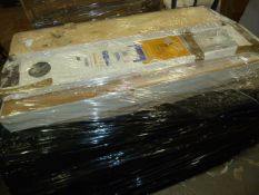 *Pallet Containing Mixed Laminate Flooring