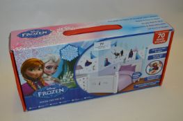 *DISNEY FROZEN ROOM DECOR KIT