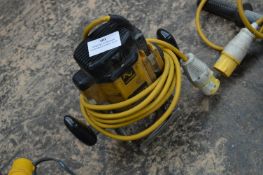 *Dewalt Dw625e LX Router