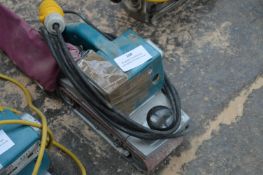 *Makita 9401 110V Belt Sander