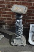 Concrete Birdbath on Column Base