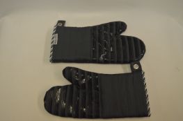 *KITCHENAID OVEN MITT SET
