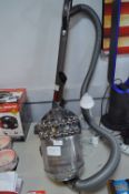 *DYSON DC54 ANIMAL CINETIC VACUUM