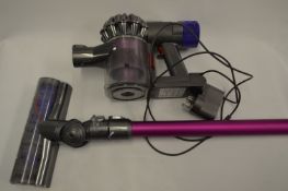 *DYSON V6 ABSOLUTE CORDLESS VACUUM