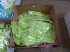 *Fifty Cotton T-Shirts (Pink and Green)