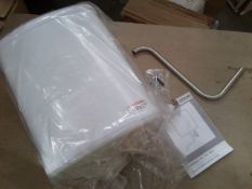 * Heatrea Sadia oversink Heater Express 7ltr Water Heater