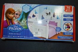 *Disney Frozen Room Decor Kit