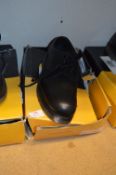 *Pair of Black Leather Safety Shoes Size: 8