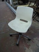 Contemporary Style White Plastic Swivel Chair