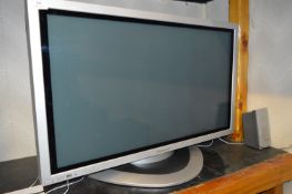 *Panasonic TH-37PW5 Flatscreen TV