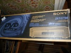 *Sony DVD/CD Player Model:DVP-S7700