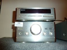 *Technics Stereo Tuner Model:ST-HD81 and a Technics Stereo Amplifier Model:SE-HD81
