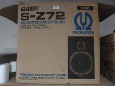 Pair of Pioneer S-Z72 Speakers