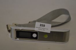 *DIGITAL LUGGAGE SCALE