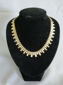 9cT Gold Necklace Approx. 15.8g