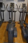*Life Fitness 95XI Cross Trainer