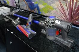 *Dyson V6 Fluffy Vacuum Cleaner