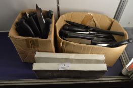 Quantity of Assorted Knives