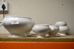 Eight Rayware Lion Head Bowls