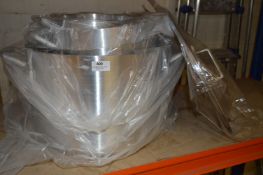 Set of Three Graduated Aluminium Pans with Covers