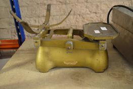 *Set of Balance Scales