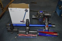 *Dyson V6 Fluffy Vacuum